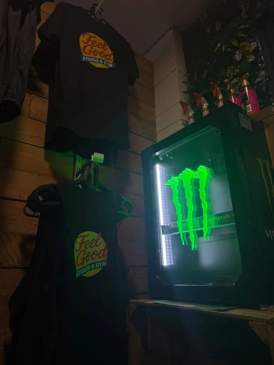 The shake bar fridge