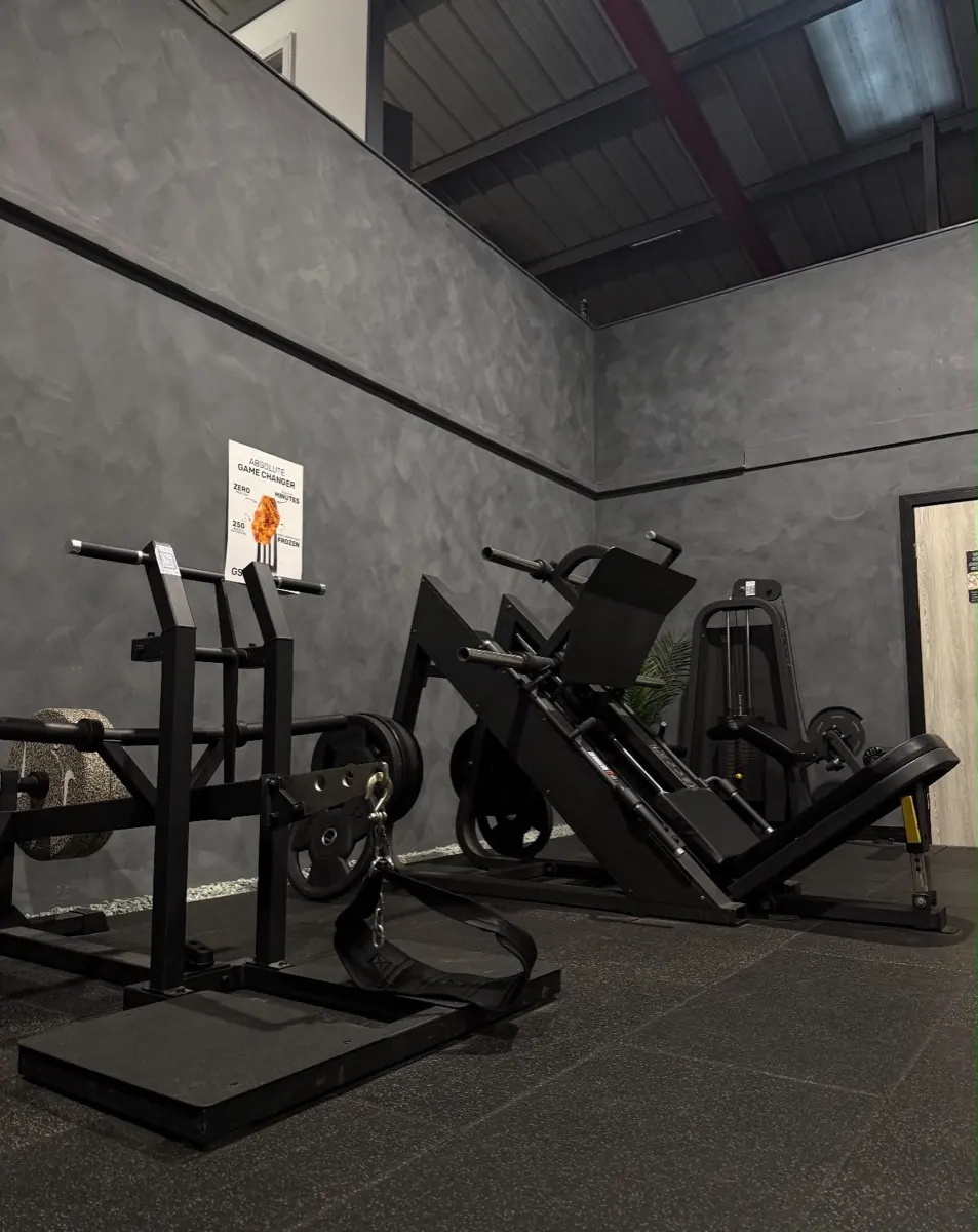 The strength room — leg press, pendulum & more
